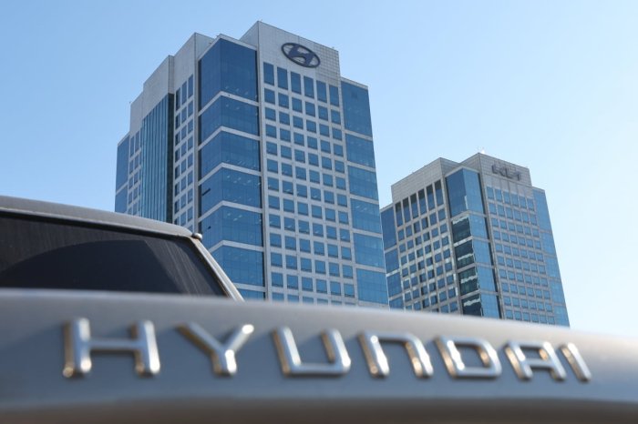 Hyundai, LG Energy to jointly develop EV battery swapping service