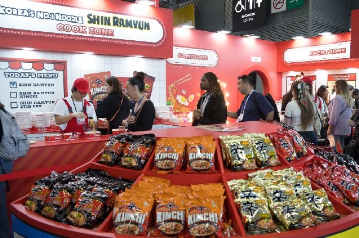 Korean food firms chase sizzling K-food demand with expansion