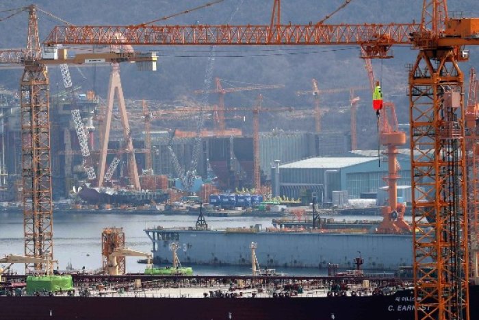 Korea to offer $10.75 bn refund guarantees for shipbuilders