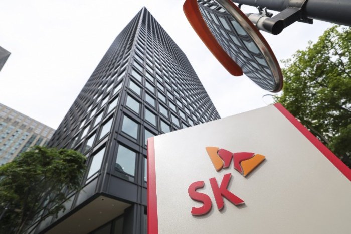 SK asks KDB for more funds before drastic restructuring