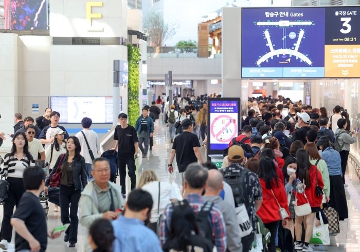 S.Korea’s travel money card market competition heats up