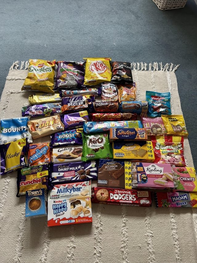 Does anyone want to do Korean snack exchange with me from the UK?