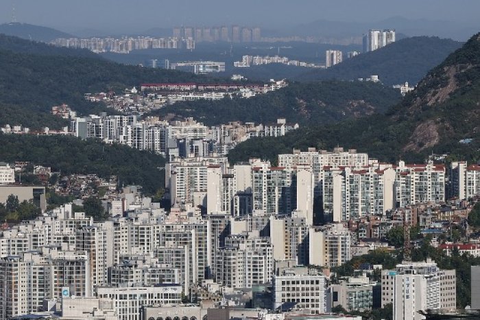 Korea’s financial exposure to real estate nearly doubles in 10 years