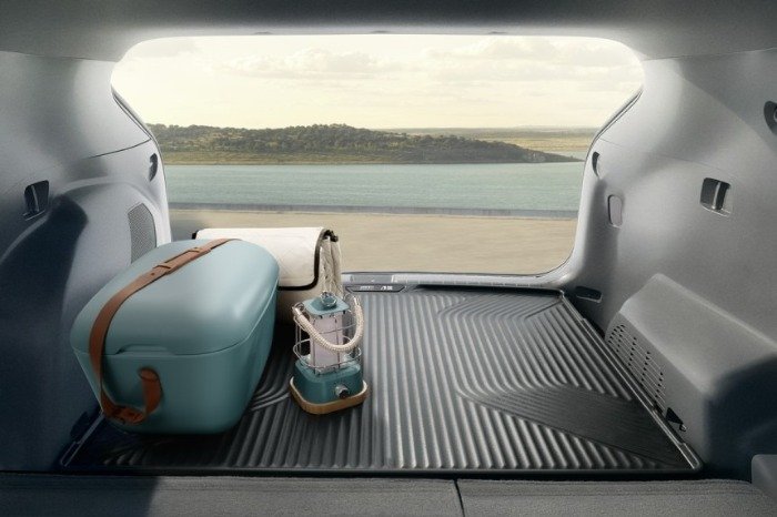 Kia unveils car accessory made from ocean plastic waste