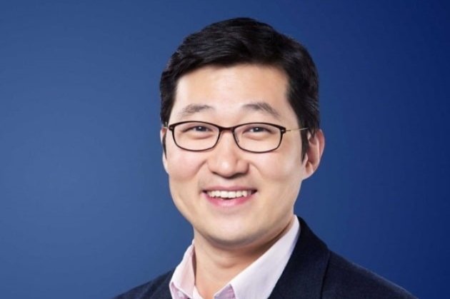 Coupang CEO to reduce stake in e-commerce platform