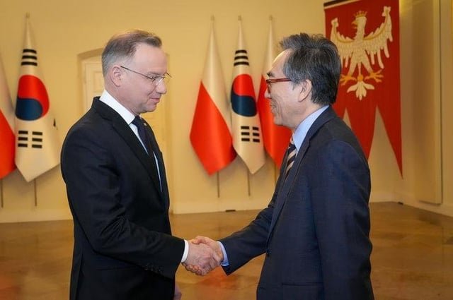 Polish president voices hope for swift progress in K2 tank deal with Korea: Seoul