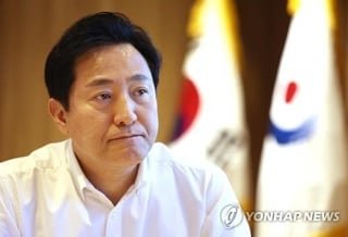 Prosecutors raid Seoul mayor over corruption allegations | Yonhap News Agency
