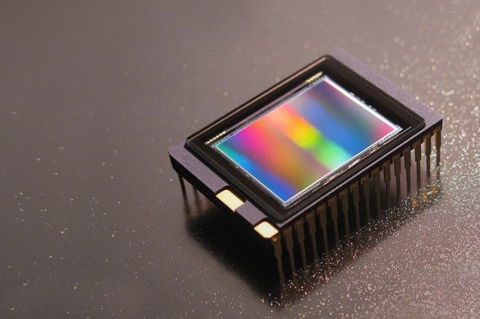 SK Hynix to exit image sensor market to focus on AI chips