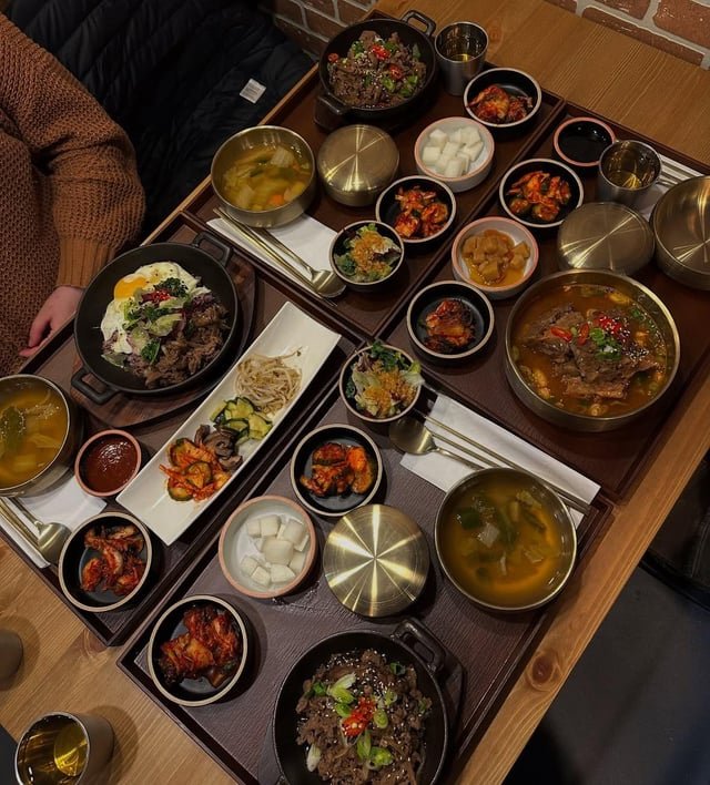 Korean meal with friends in Canada 🫶🏻