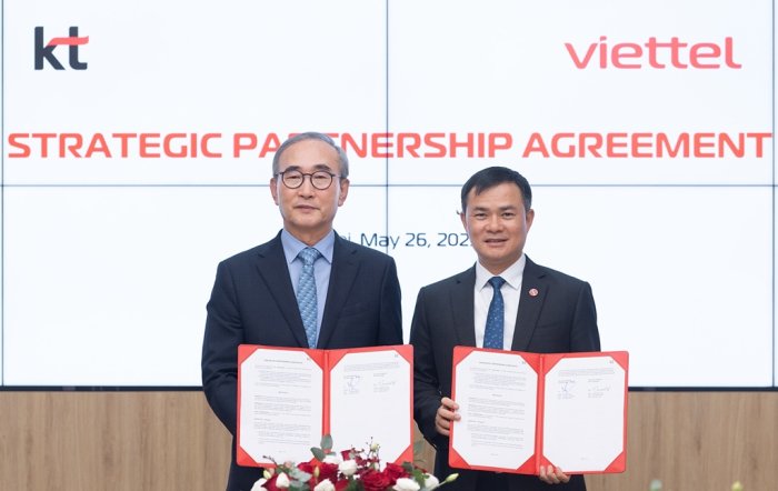 Korea’s KT signs $95 million AI partnership with Vietnam’s Viettel Group