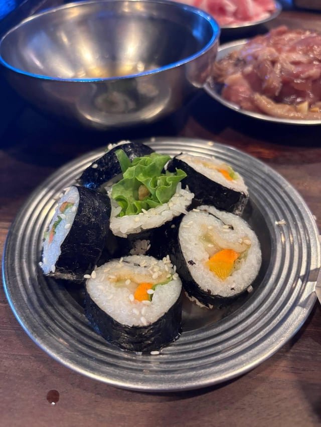 I had bibimbap as a side dish with my samgyupsal