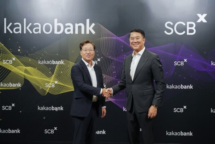 KakaoBank rallies after winning Thai virtual banking license