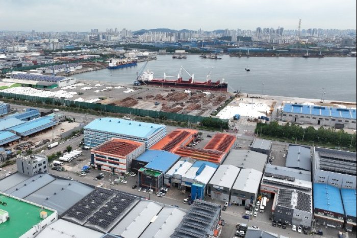 KKR named preferred buyer of Brookfield’s logistics center in Korea