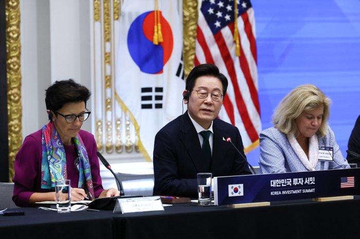 Korea’s Lee vows third Commercial Act revision, to unveil MSCI upgrade plan by year-end