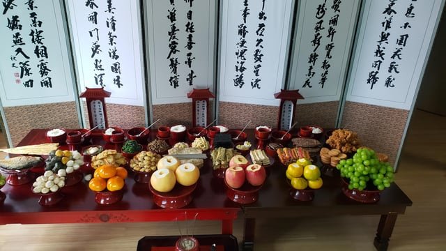 Chuseok table
