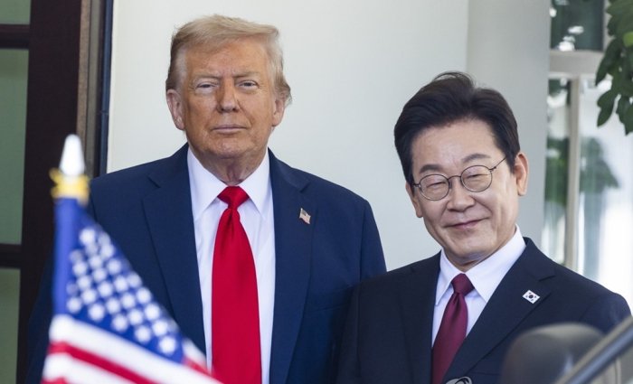 Lee, Trump face showdown on Oct. 29 over US-S.Korea tariff deal at APEC Gyeongju