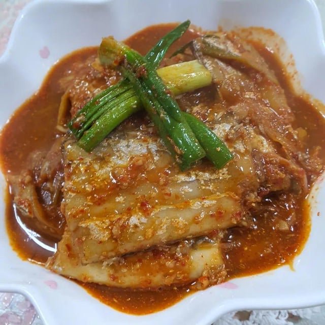 Braised hairtail made from freshly caught hairtail at Jangmok Port in South Korea🥘