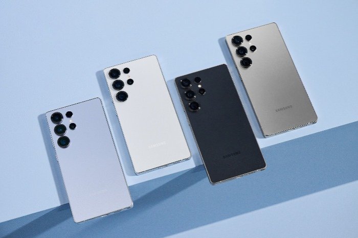 Samsung weighs 2026 Galaxy price hike on global memory shortage