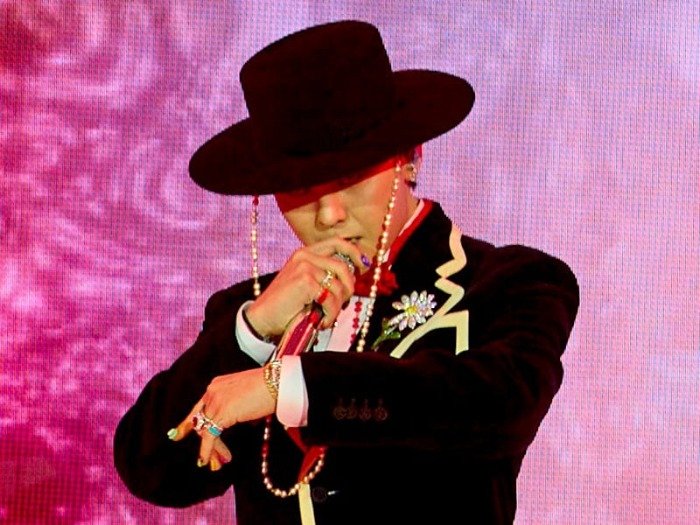 G-Dragon named one of the “21st century’s best dressers”: only Asian artist on the list