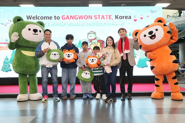 Gangwon State Attracts Around 700 Group Tourists from the Philippines via Yangyang International Airport, Boosting Inbound Tourism