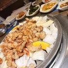 FEAST MODE: Korean BBQ Gopchang (Intestines) at Beul Gopchang in LA K-Town! Everything sizzled perfectly. 🤤