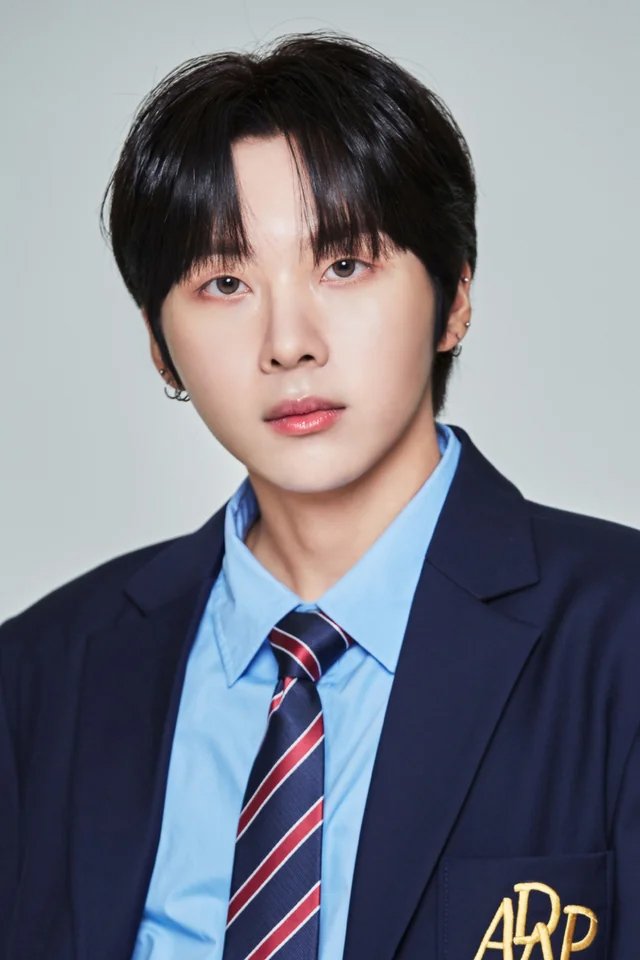 ADAP FCENM’s Debut: All Dreams Are Possible in 2026 with Stylish Concept Photos and a Promising New Journey