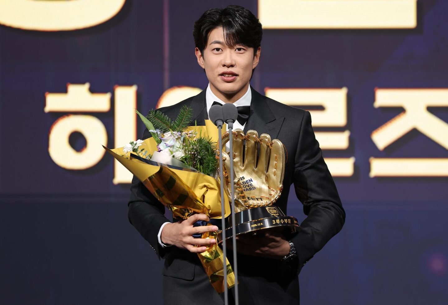 Korean star Song Sung-mun expected to add versatility to Padres