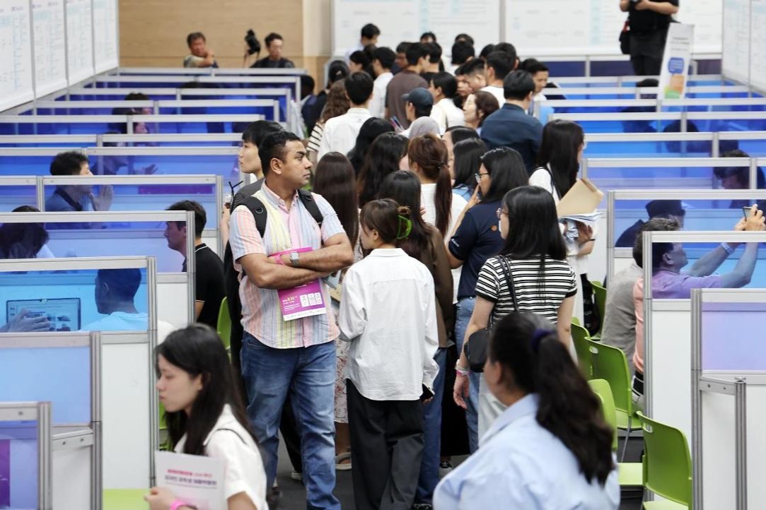 [NEW YEAR POLL] Foreign residents say Korea feels like ‘temporary home’