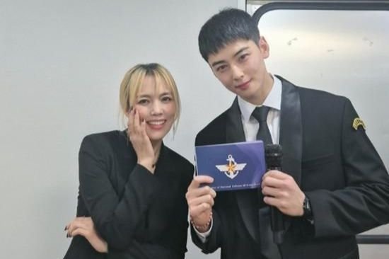 Even the military can’t dim Cha Eun-woo’s charm as he surprises fans with Sohyang meeting