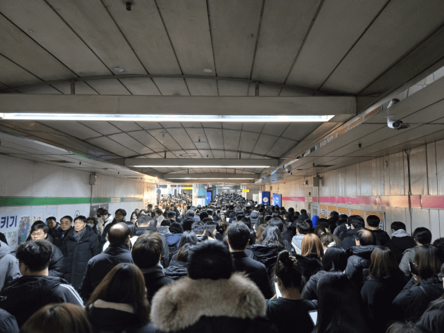 ‘Stop It With The Sufferway’: Seoul City to Upgrade 5 Worst Transfer Stations