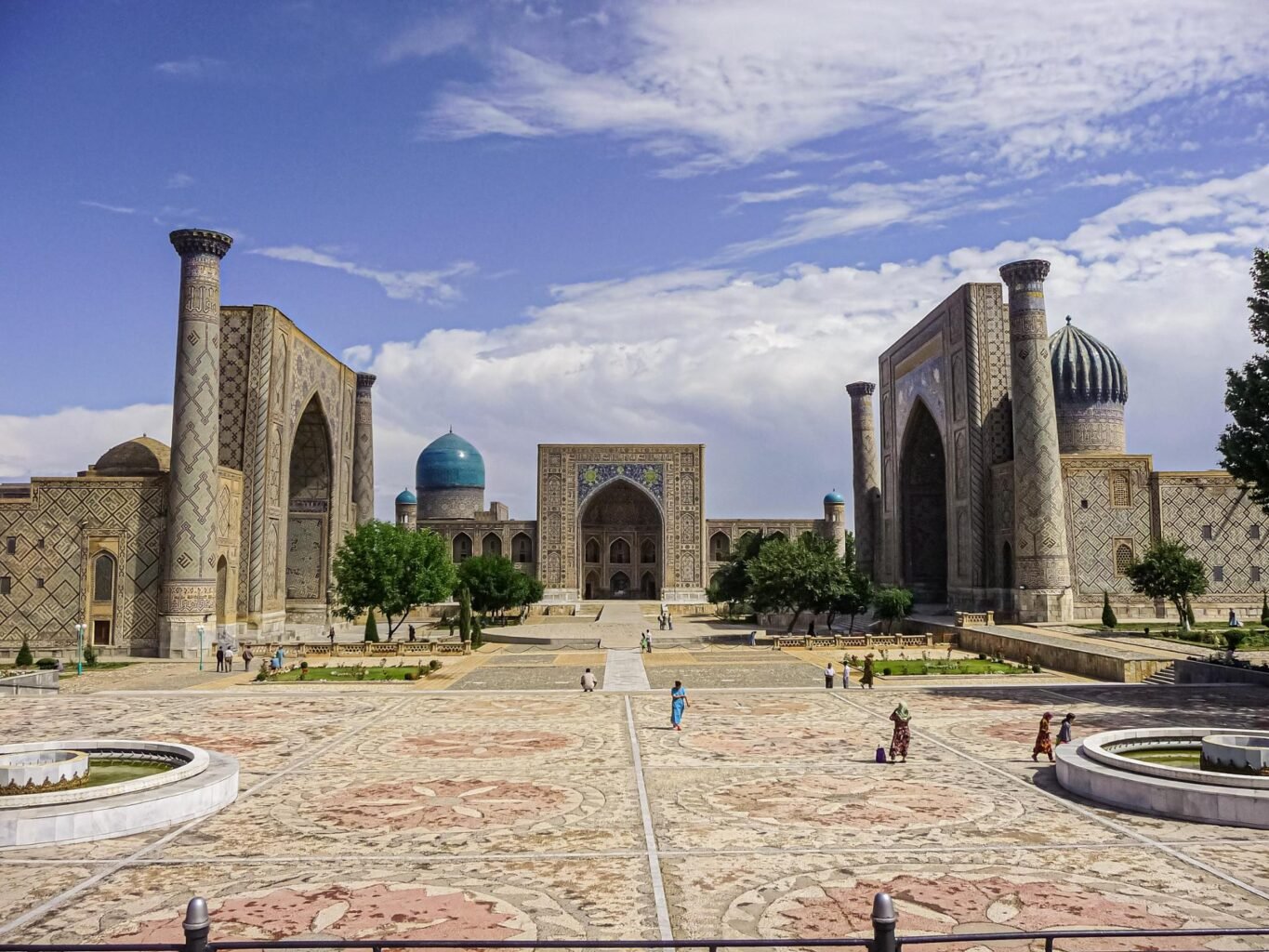 Modern Uzbekistan emerges as new tourist center of Central Asia