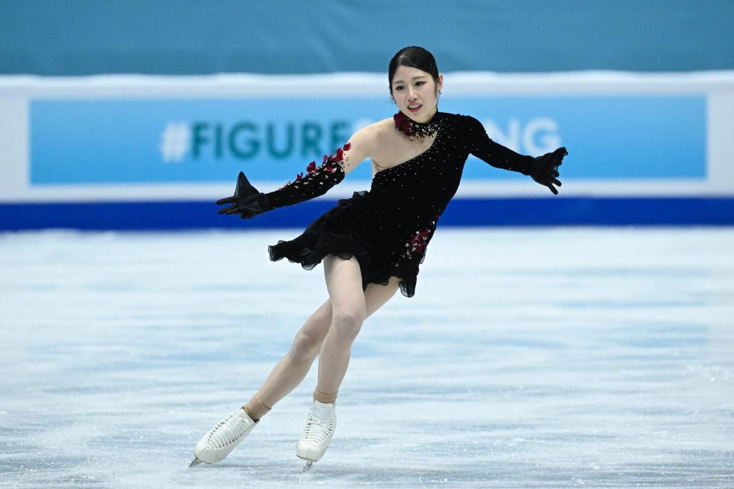Figure skater Lee Hae-in finishes 5th in final pre-Olympic competition