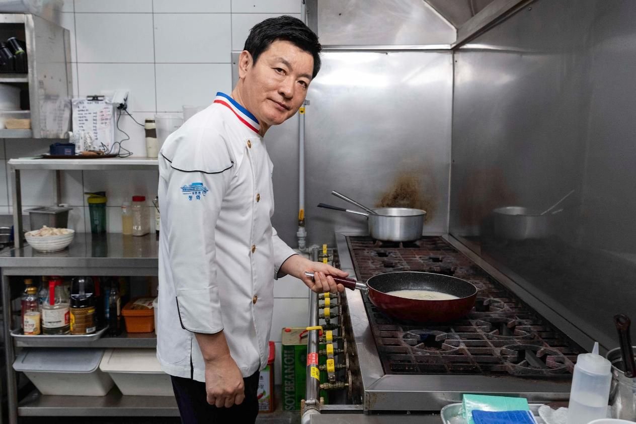 From barbecue to raw fish to instant noodles: Korean presidents’ distinct tastes in food