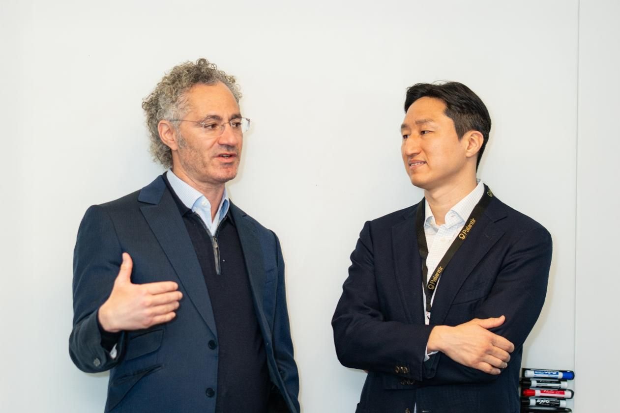 HD Hyundai seeks data-driven decision making with Palantir software deal in Davos