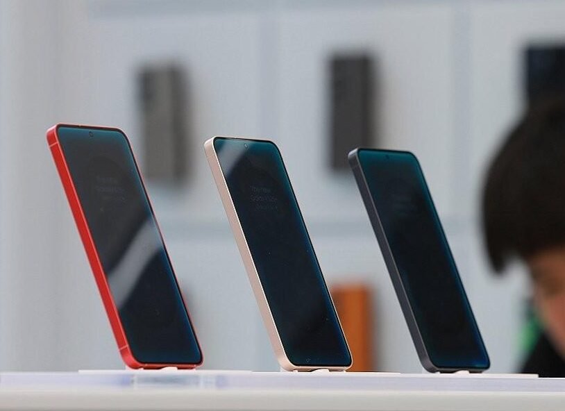 Samsung ranks No. 2 in global smartphone market in 2025