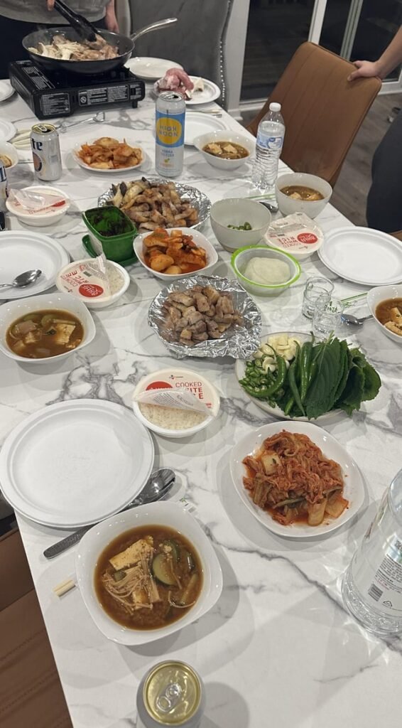 Korean BBQ night while traveling: samgyeopsal, doenjang-jjigae, and all the ssam fixings