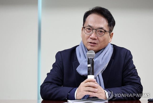 “NIS Confirms Far Right YouTuber Ko Sung guk Influenced Attacker of President Lee” | “국정원, 李대통령 테러범에 극우 유