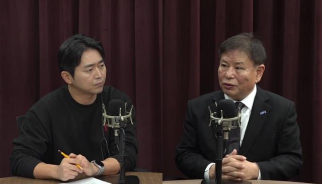 “Merger Failed Due to Democratic Party’s ‘Far-Right’… Provincial Committee ‘Eager’ for Cho Kuk to Run in Gunsan” | “민주당 극우 탓 합당 무산”…조국 군산 출마 도당 ‘간절’