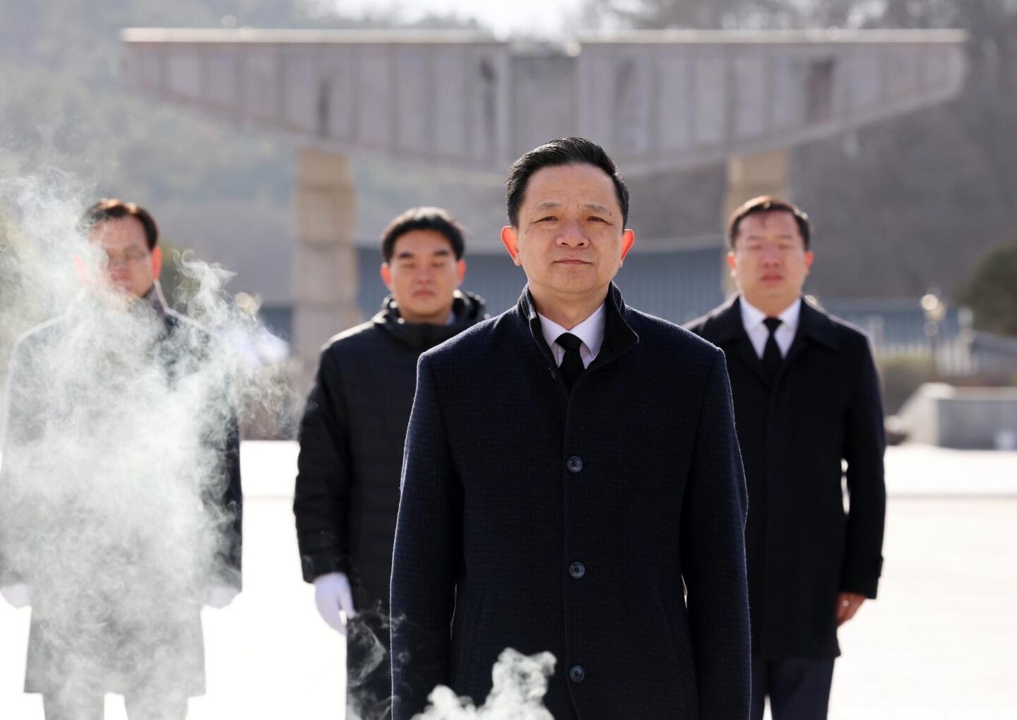 Chinese ambassador pays tribute to Gwangju uprising victims at nat’l cemetery