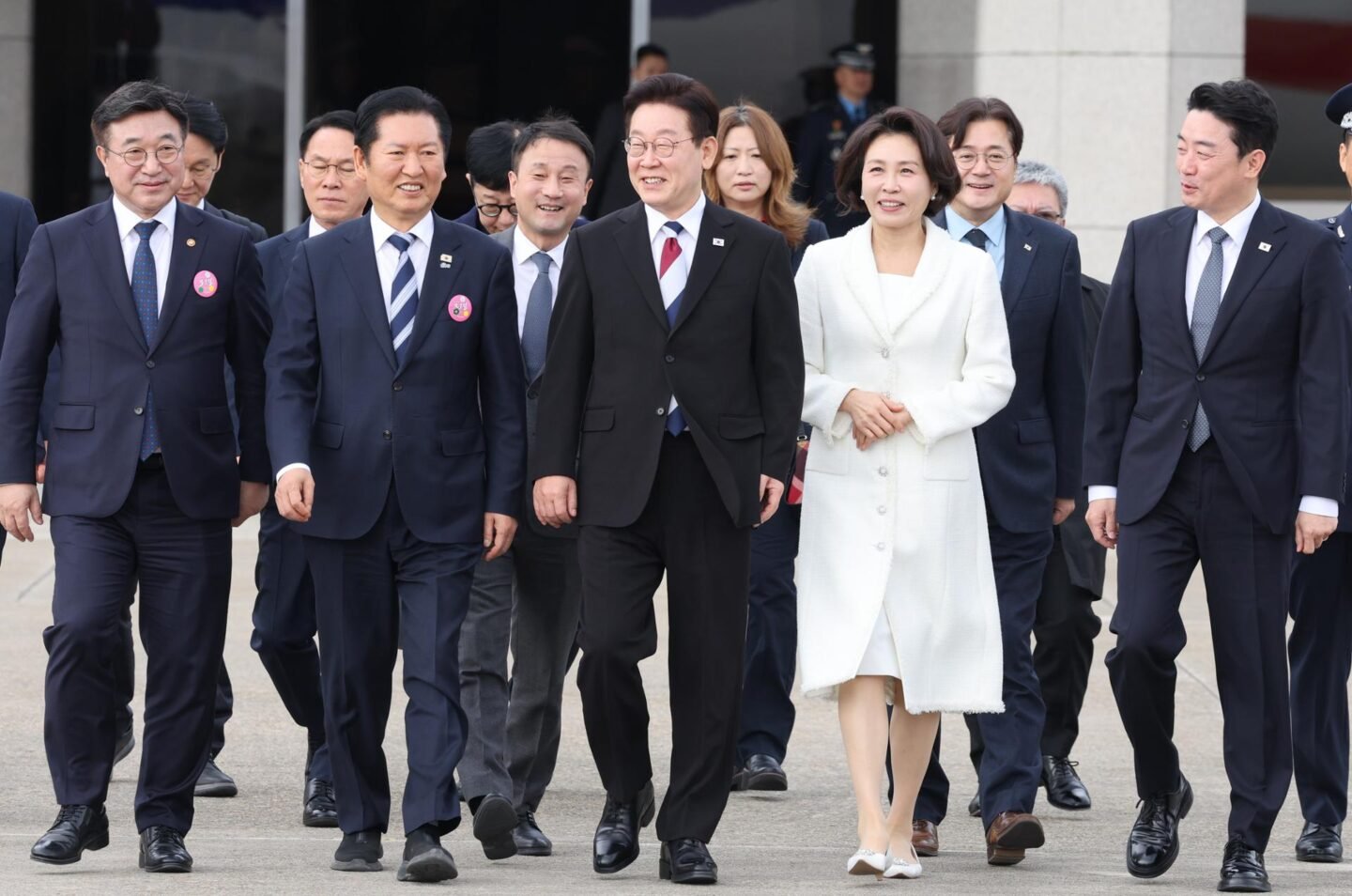 Lee orders emergency response system led by PM over Iran crisis as he departs for Singapore