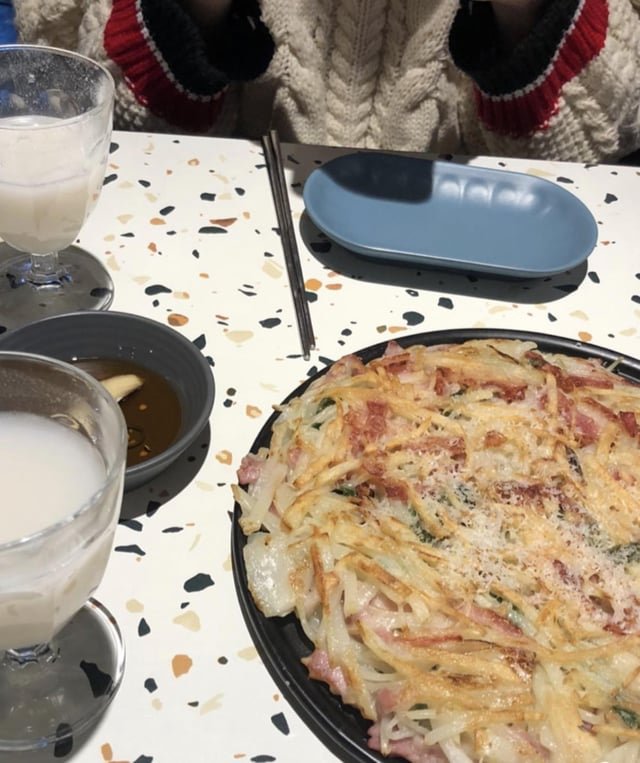 Carbonara Pancake with Makgeolli
