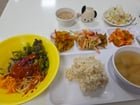 Yukhoe Bibimbap was served for lunch.