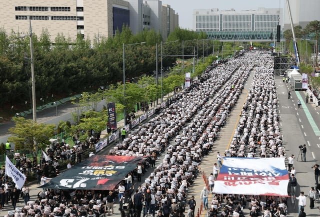Why Samsung labor unions’ strike plan means more than corporate dispute for Korea