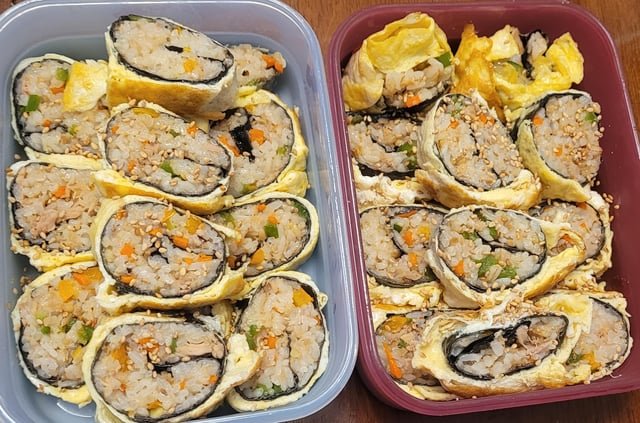 Korean Mom in Alaska: ugly tuna egg gimbap… but it hits!