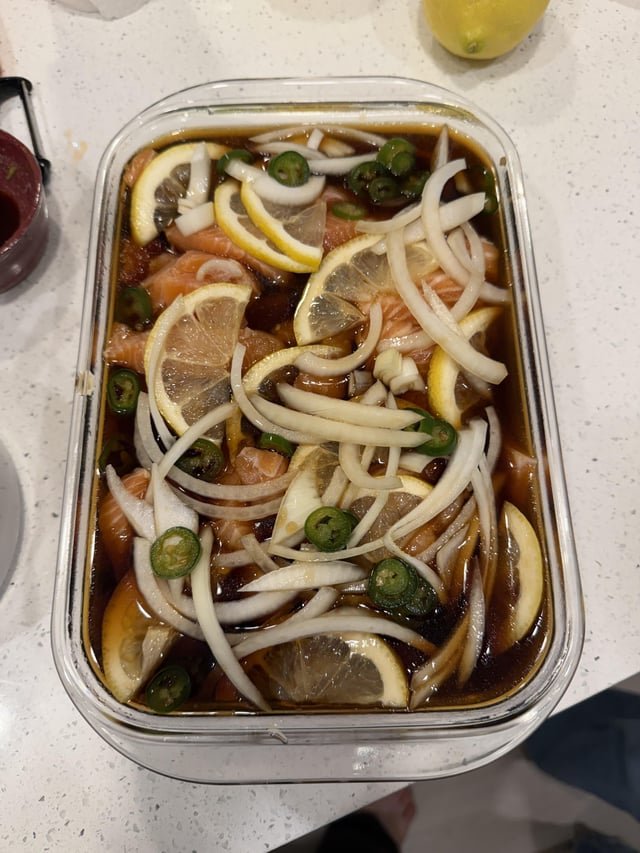 Homemade soysauce marinated salmon!
