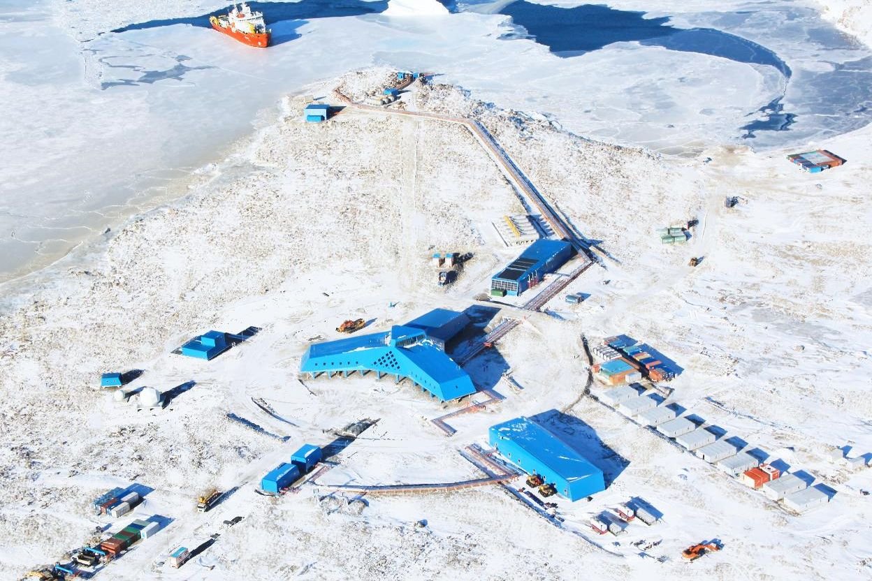 Blade threat at Korea’s Antarctic base puts crew member under police investigation