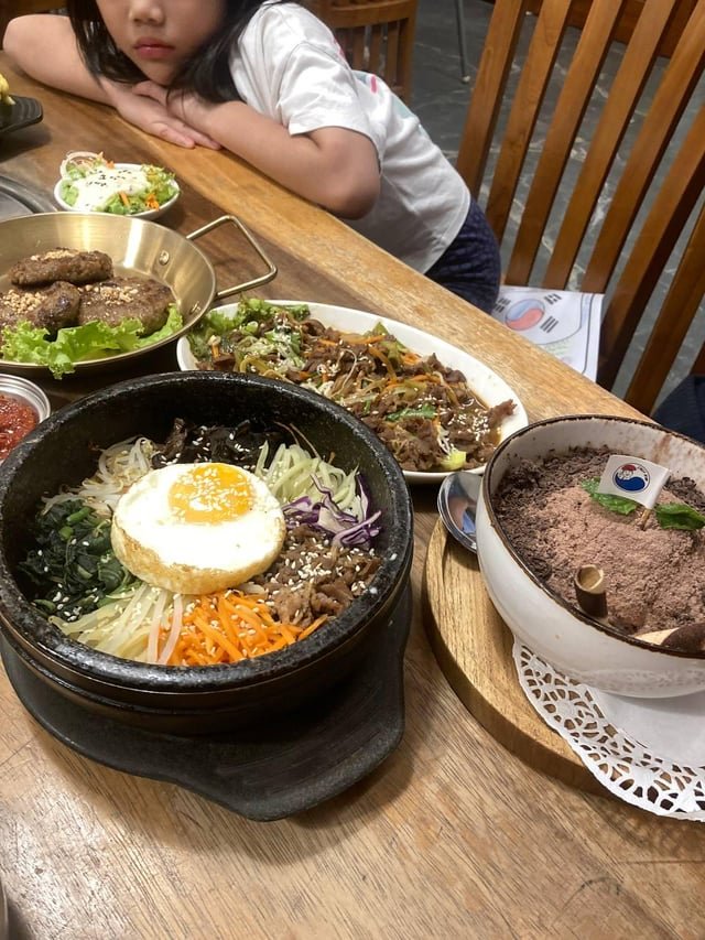Chef Kim Restaurant in Malang serves delicious Korean-style food
