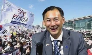 Moss Tan of Liberty University enters Korea days before election day