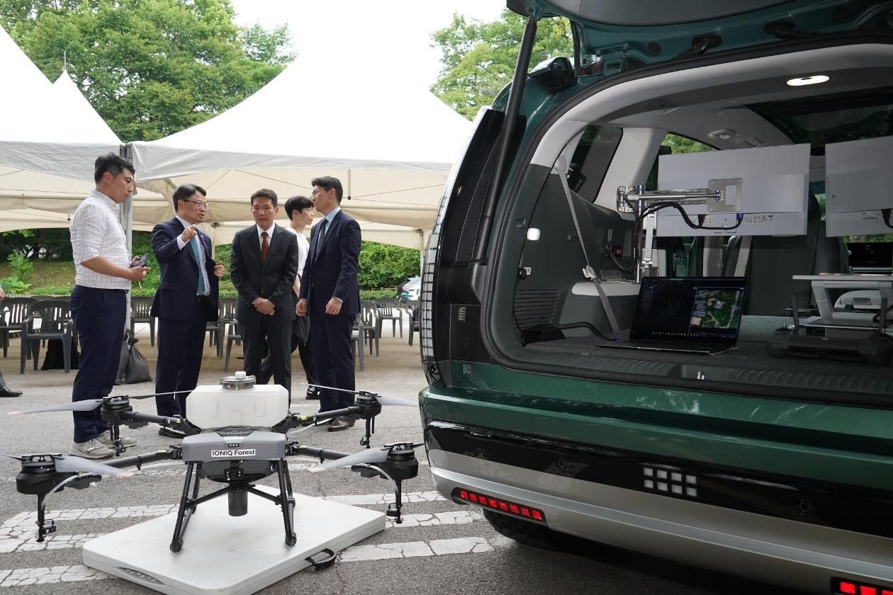 Korea deploys drones to regrow scorched woodlands