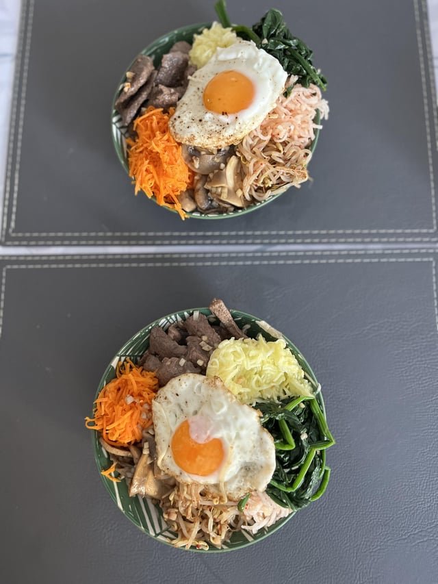 Honestly bibimbap is the perfect comfort bowl ☕✨ colorful, warm, spicy, and so satisfying